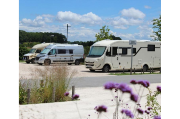 Aire de camping-cars ©TourismeHautsTolosans